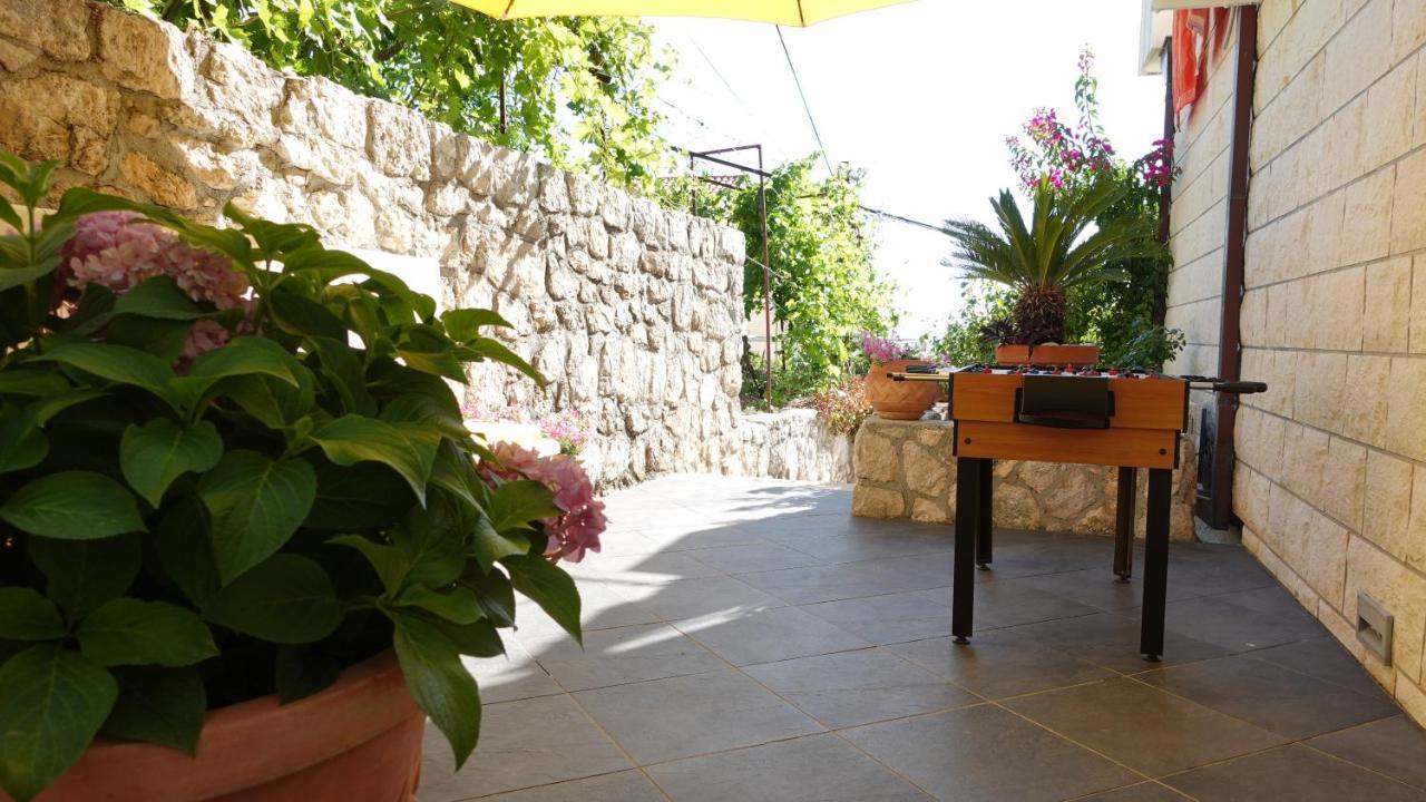 Apartments Mirela Млини Экстерьер фото
