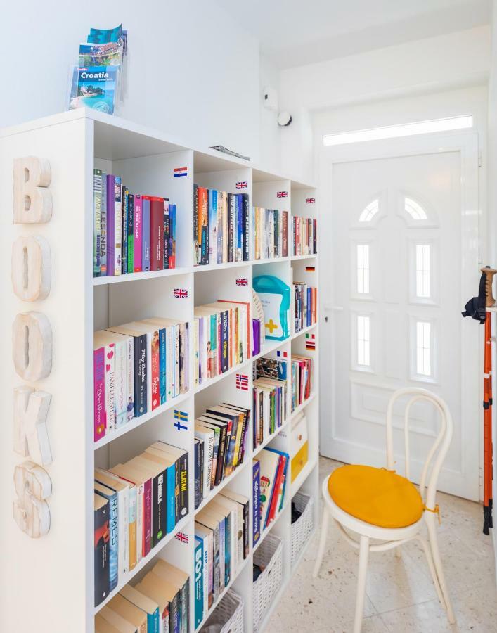 Apartments Mirela Млини Экстерьер фото